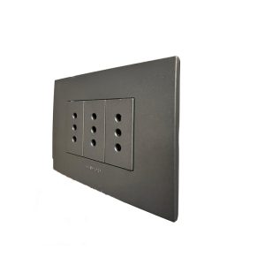 Enchufe Triple 10A 250V (Grafito) premium