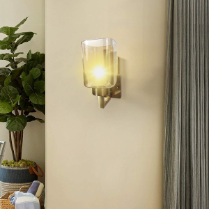 LAMPARA APLIQUE PORTA AMPOLLETA E27 MODELO LIONROCK AMBAR SIMPLE DORADO