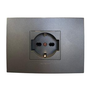 Enchufe Schuko (Grafito) para instalación eléctrica