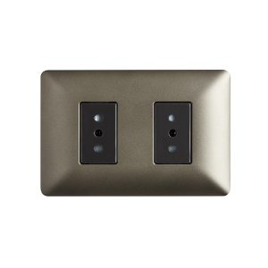 Enchufe Doble 10A 250V STANFORD Café